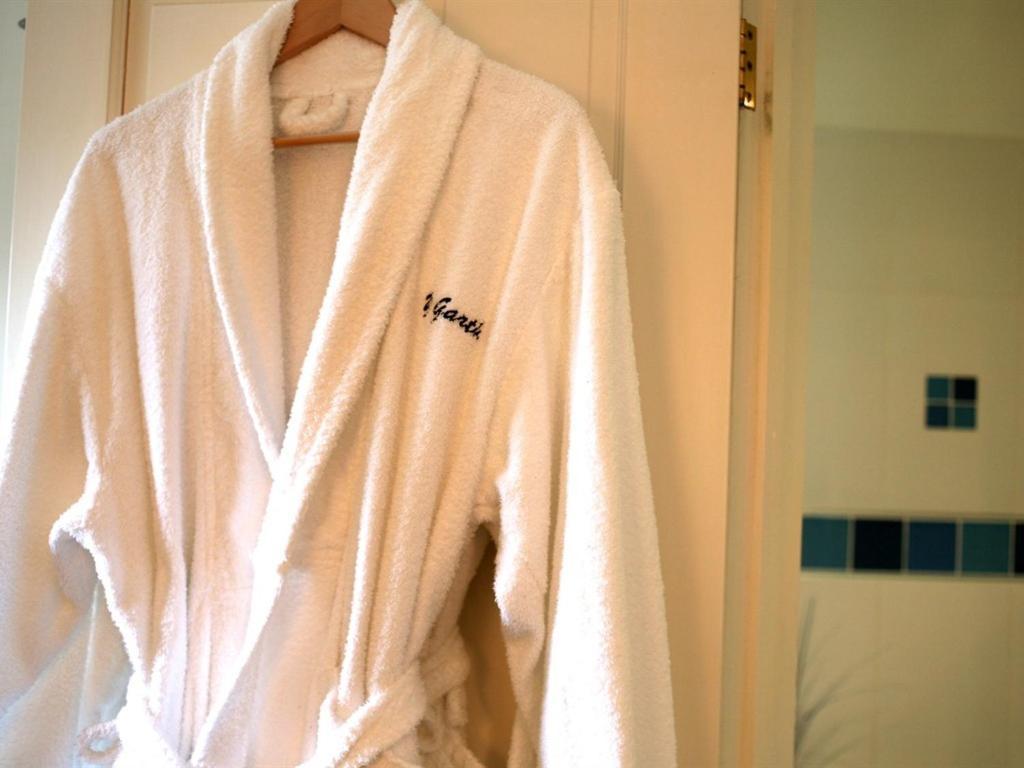 Y Garth Luxury Bed And Breakfast Dinas  Oda fotoğraf
